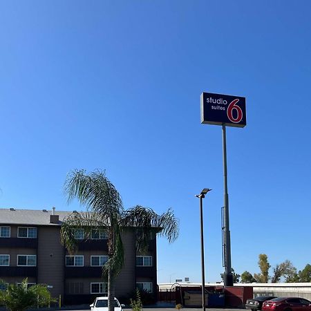 Studio 6 Suites Delano, Ca Exterior photo