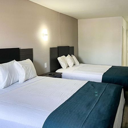 Studio 6 Suites Delano, Ca Exterior photo