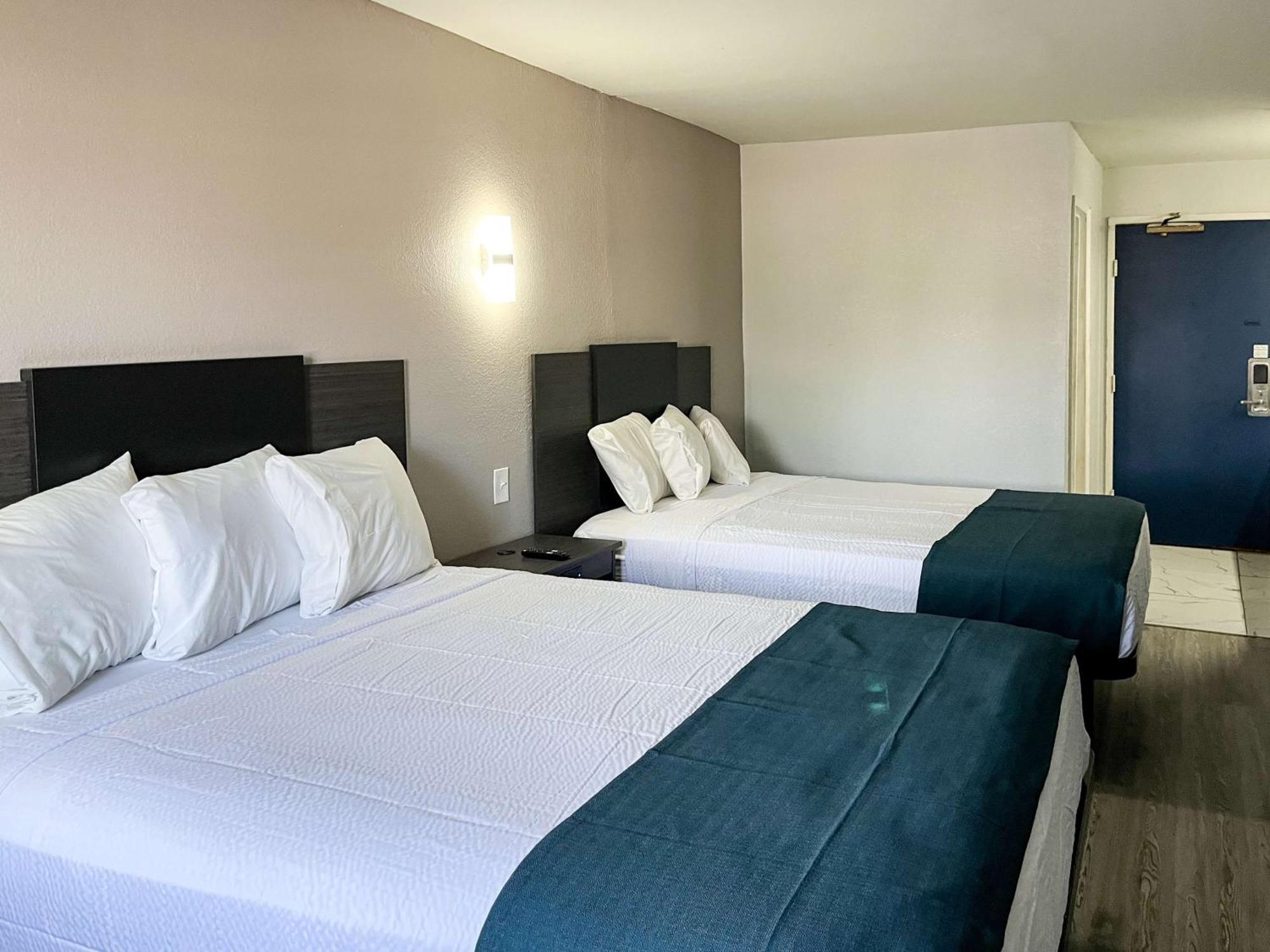 Studio 6 Suites Delano, Ca Exterior photo